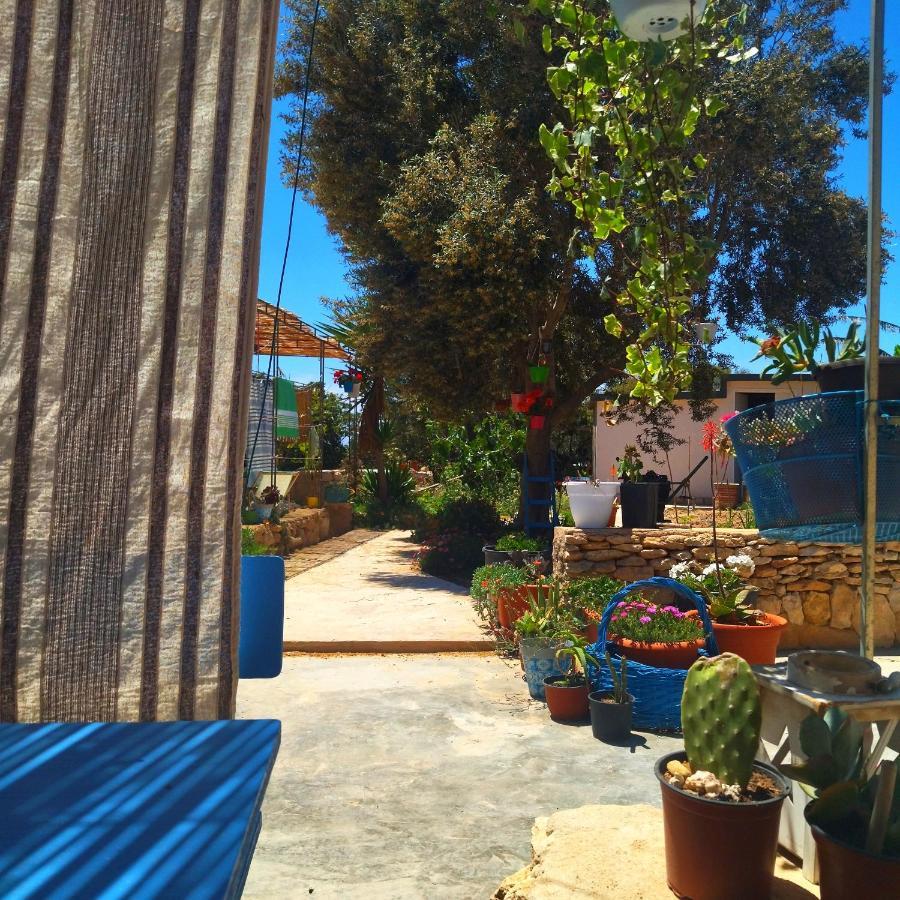 Cala Creta Apartment Lampedusa Bagian luar foto