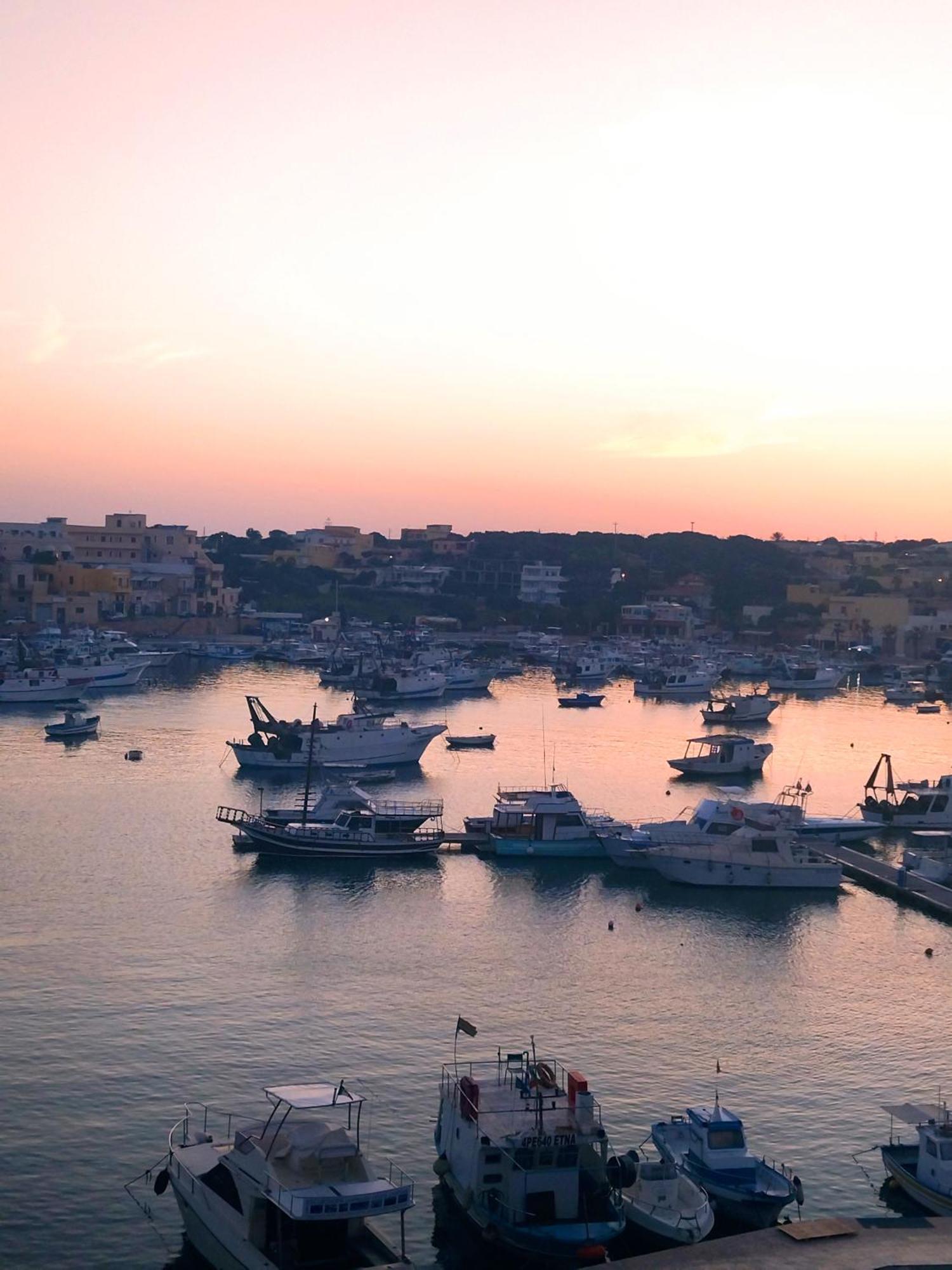 Cala Creta Apartment Lampedusa Ruang foto